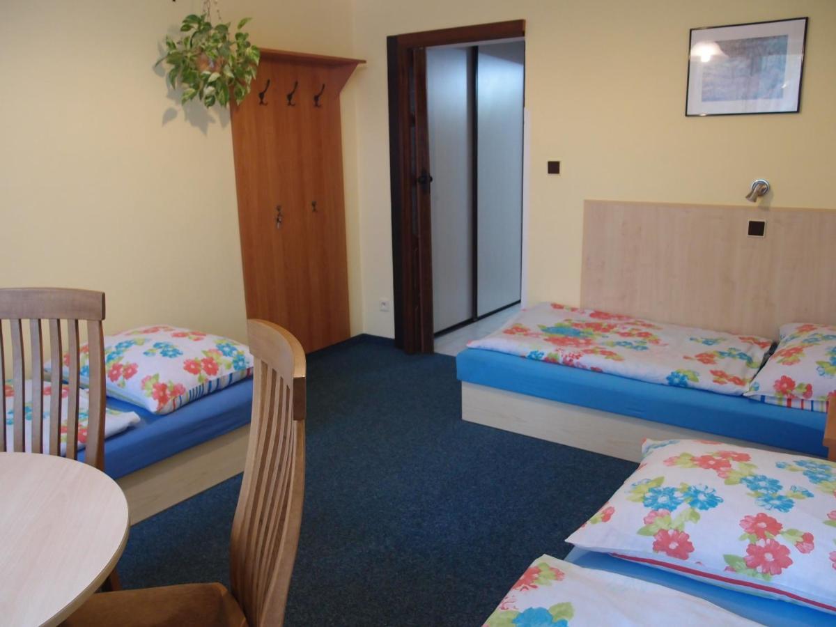 Penzion Cabak Vrchlabi Bagian luar foto